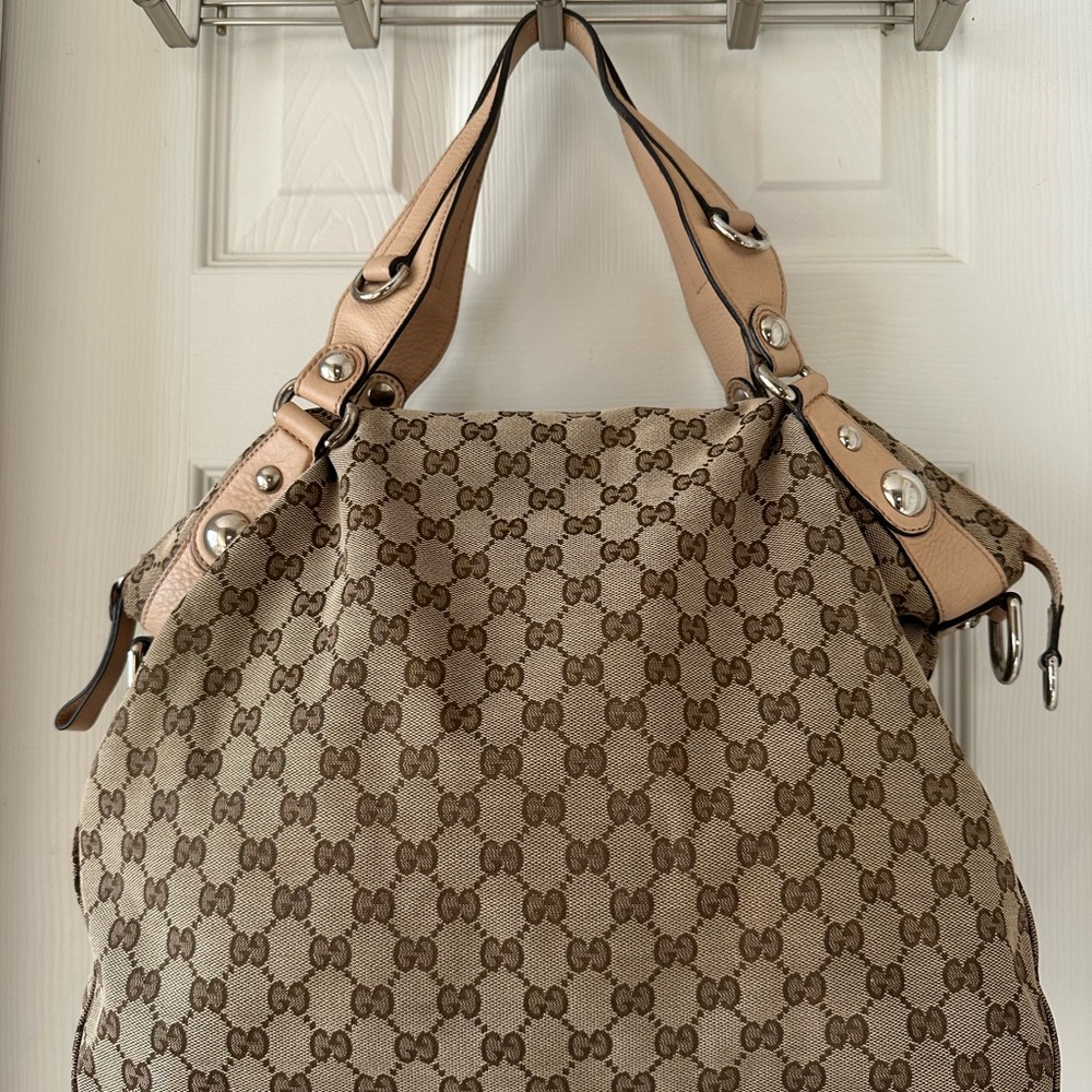 Gucci Beige Monogram Canvas Tote with Cream Leather Trim - Picture 7 of 10